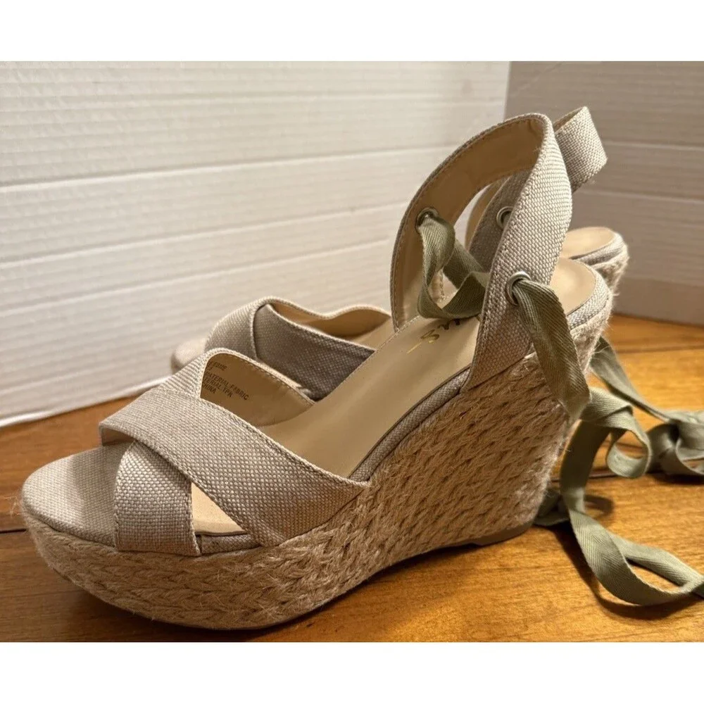 Lulus Sandals Womens 7.5 Esme Lace Up Espadrille Wedge Heels Straps Beige Canvas